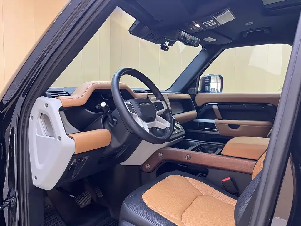 Land Rover Defender — фото 4