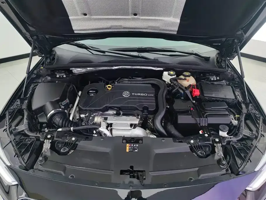 Buick Regal 2022 из CN, фото 8