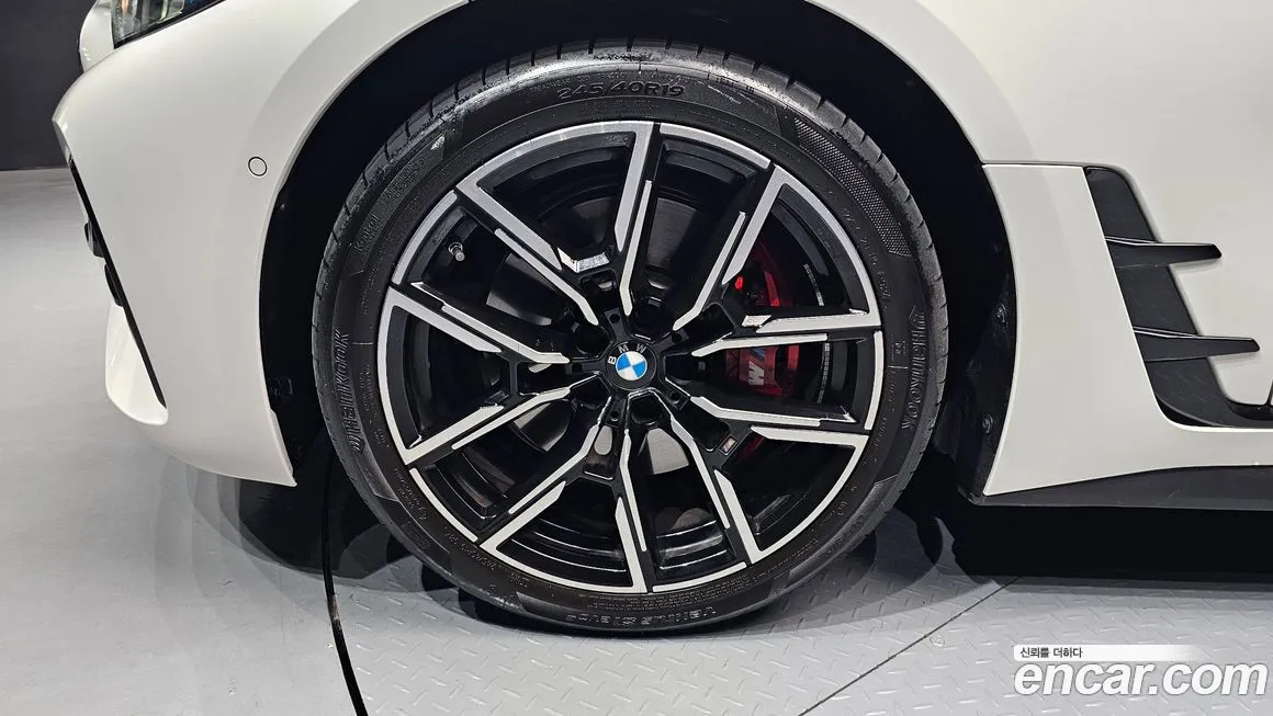 BMW 4-Series 2025 из KR, фото 5