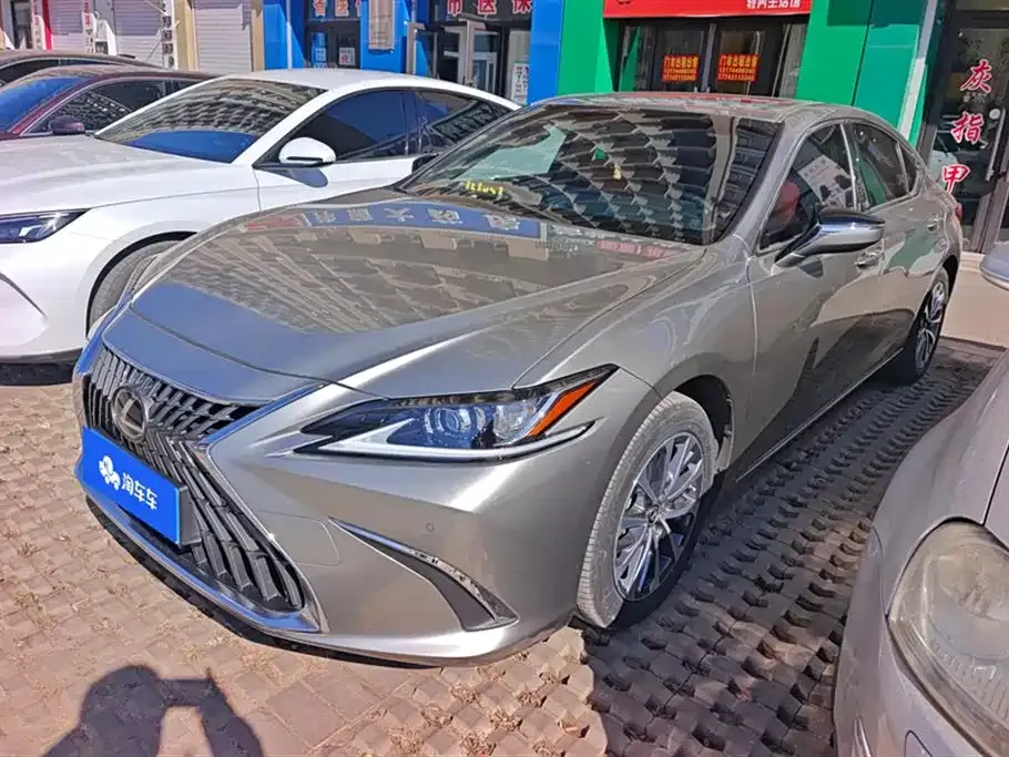 Lexus ES 2024 из CN, фото 1