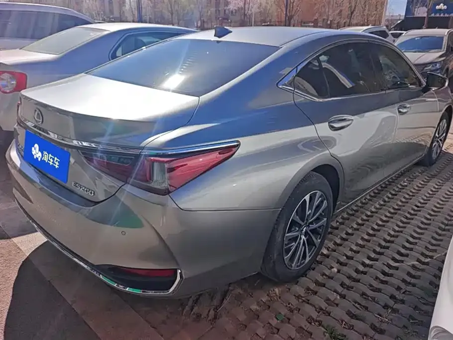 Lexus ES 2024 из CN, фото 8
