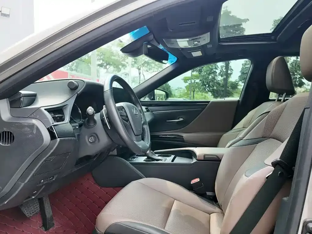 Lexus ES 2023 из CN, фото 8