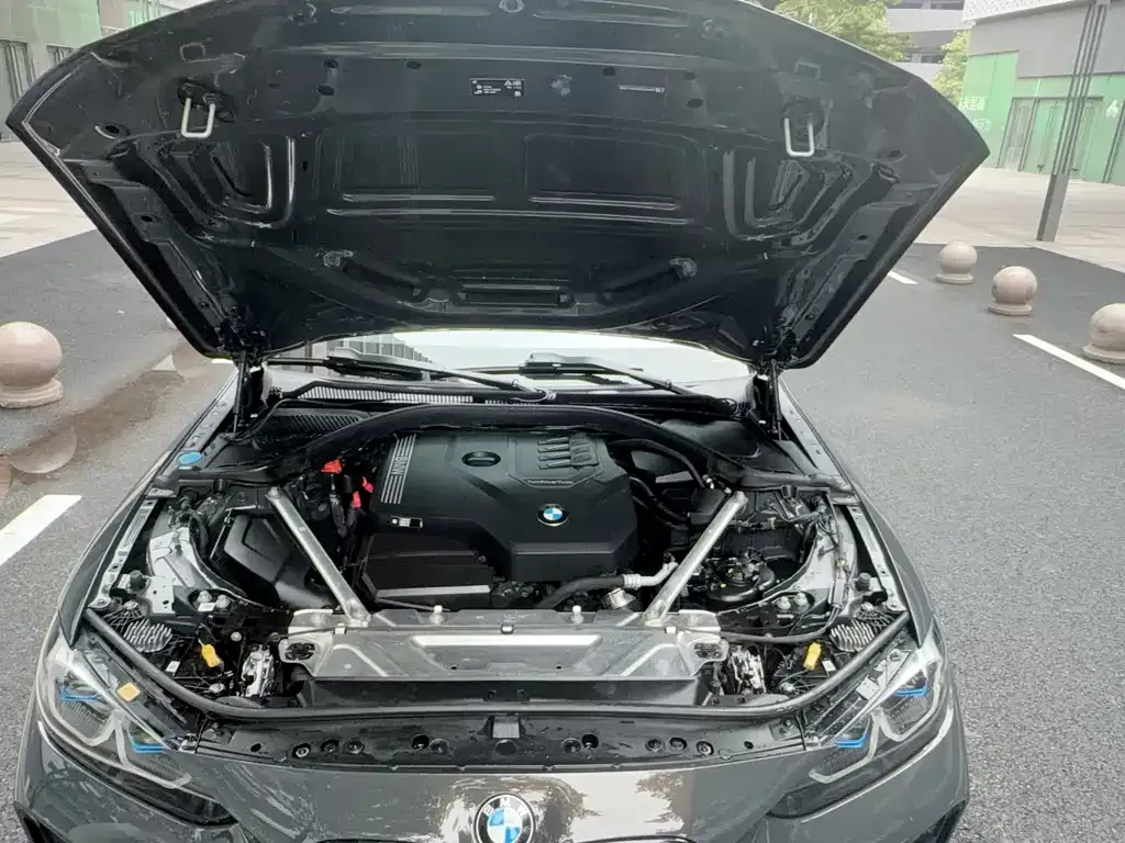 BMW 4 Series 2023 из CN, фото 2