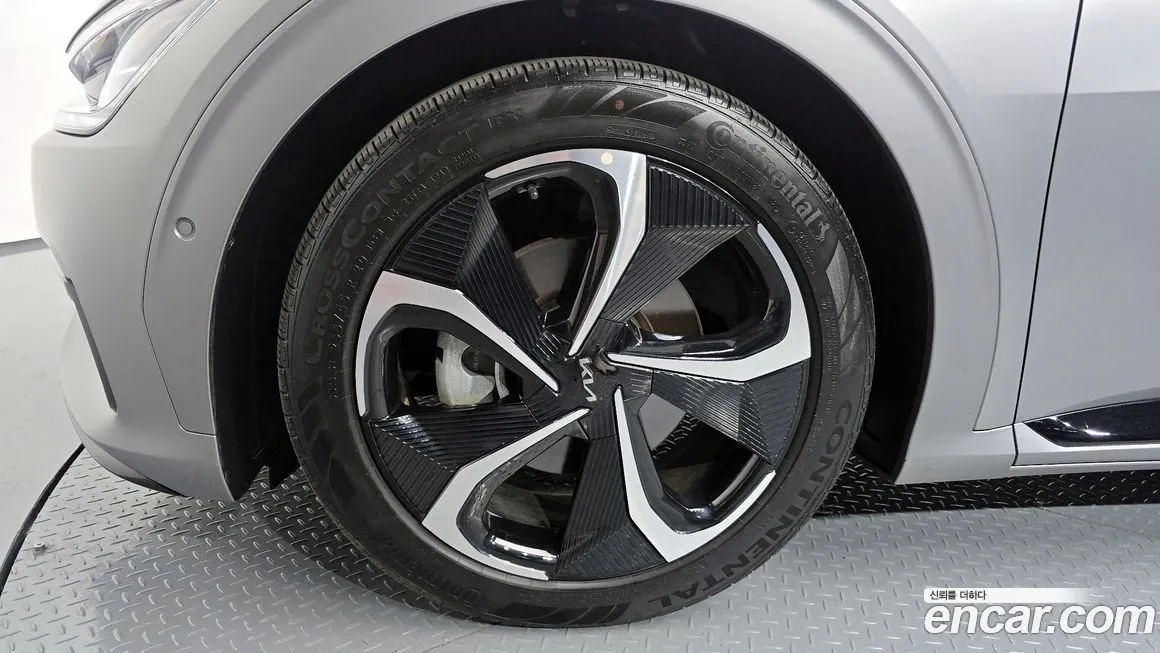 Kia EV6 2024 из KR, фото 10
