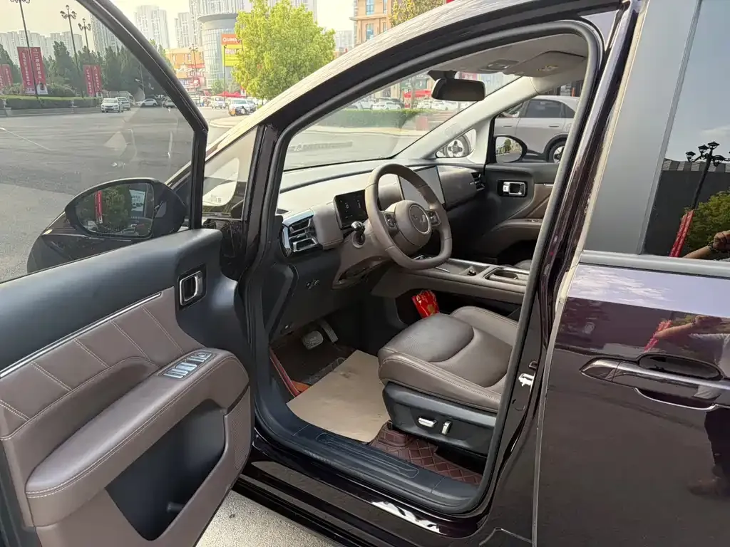 Wuling Starlight 730 New Energy 2025 из CN, фото 9