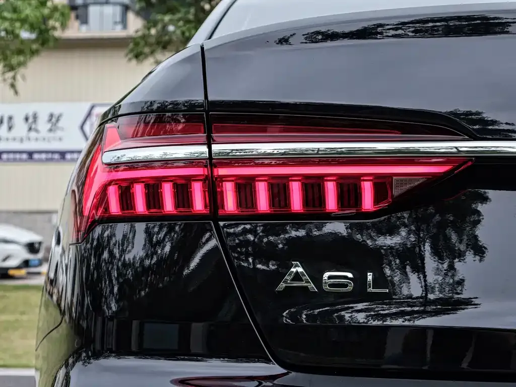 Audi A6L 2022 из CN, фото 3