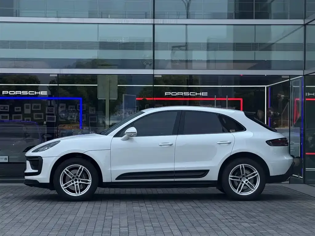 Porsche Macan 2022 из CN, фото 2