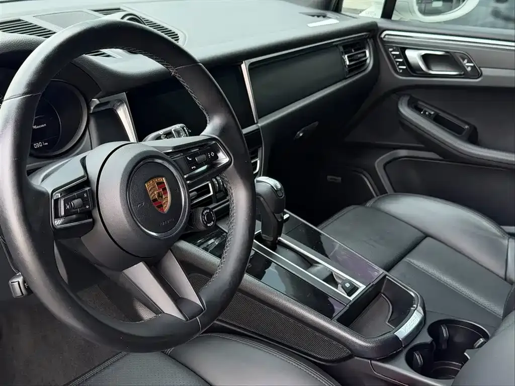 Porsche Macan 2022 из CN, фото 5