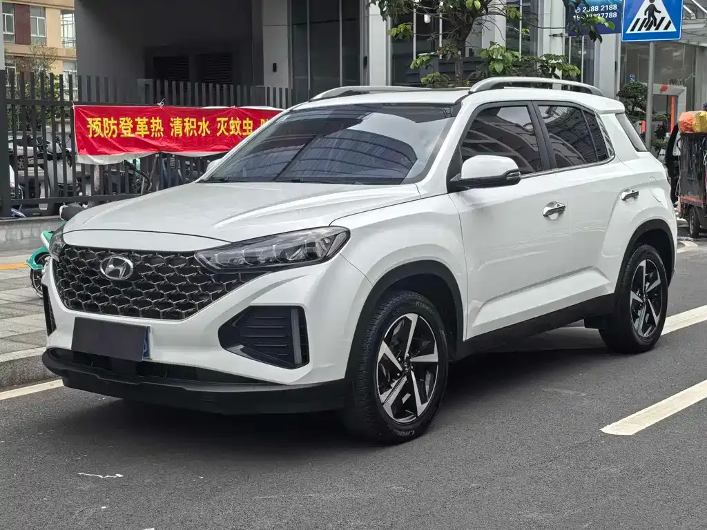 Hyundai ix35 — фото 1