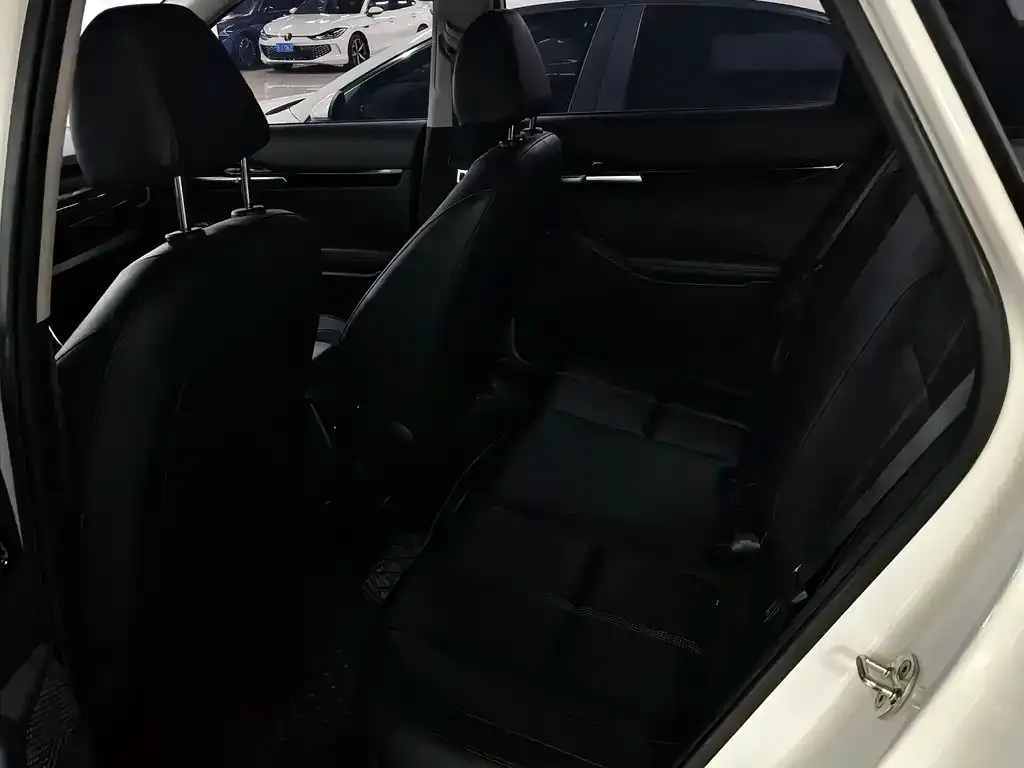 Kia KX3 — фото 3