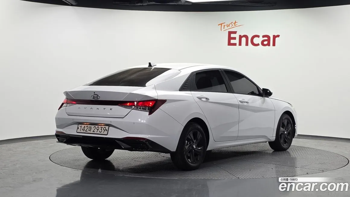 Hyundai AVANTE 2023 из KR, фото 10