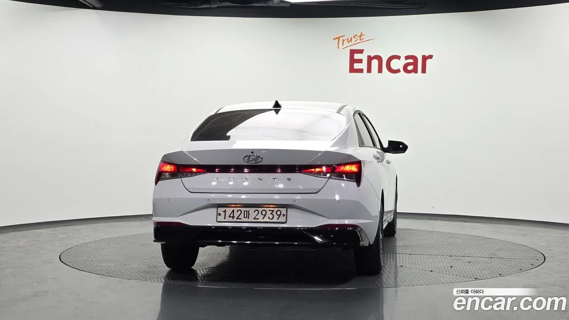 Hyundai AVANTE 2023 из KR, фото 4