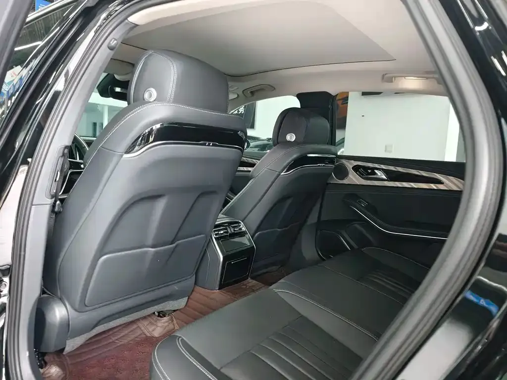 Hongqi H9 2023 из CN, фото 2