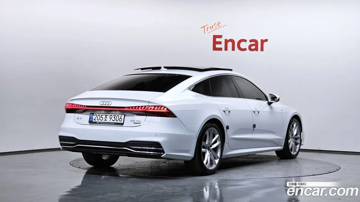 Audi A7 — фото 2