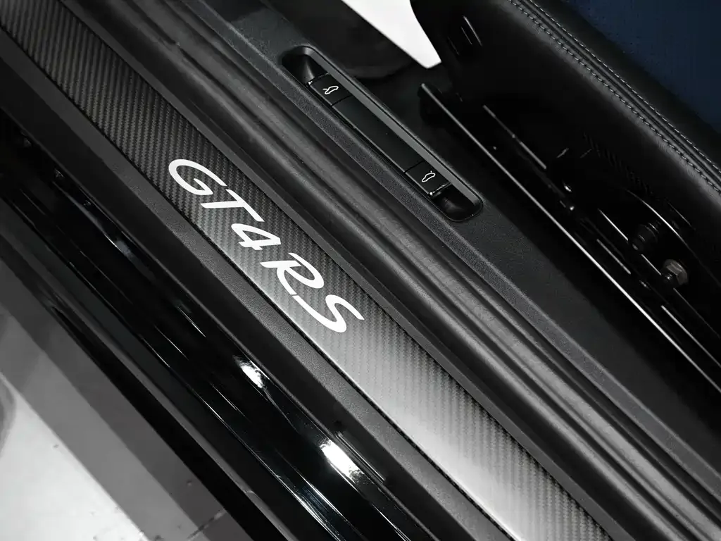 Porsche 718 2025 из CN, фото 3