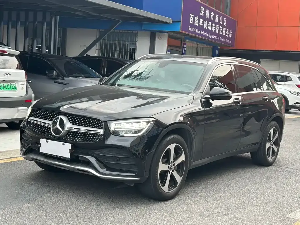 Mercedes-Benz GLC — фото 1