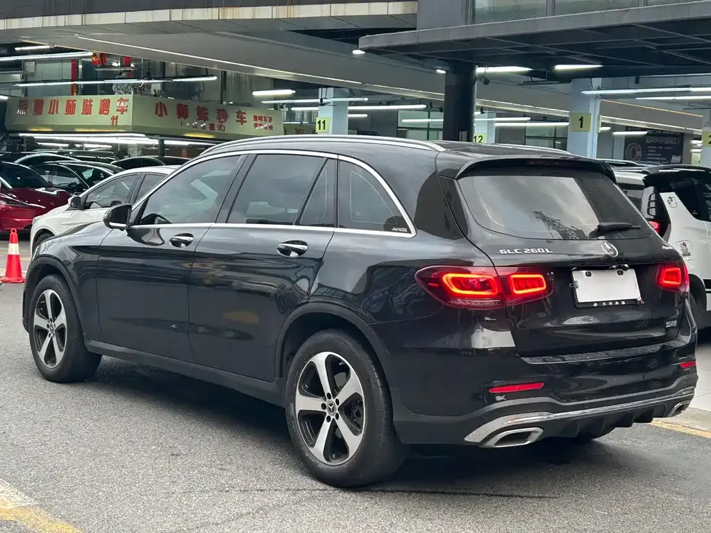 Mercedes-Benz GLC — фото 9