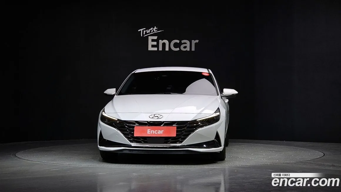 Hyundai AVANTE — фото 5