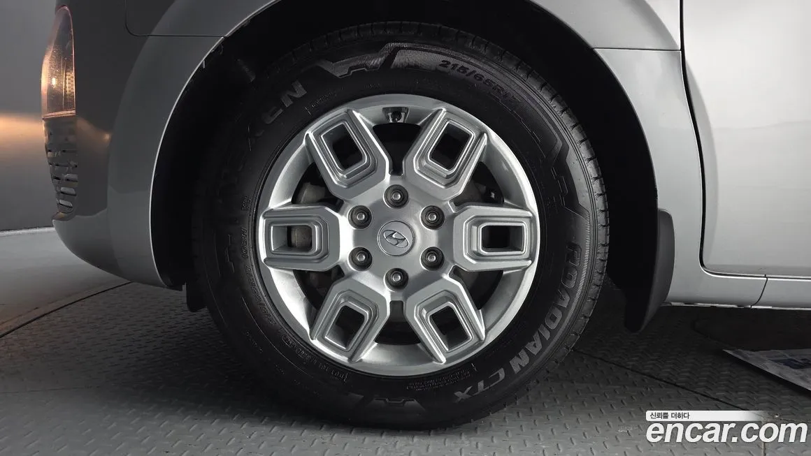 Hyundai Staria 2023 из KR, фото 8