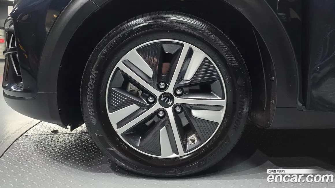 Kia Niro 2021 из KR, фото 10