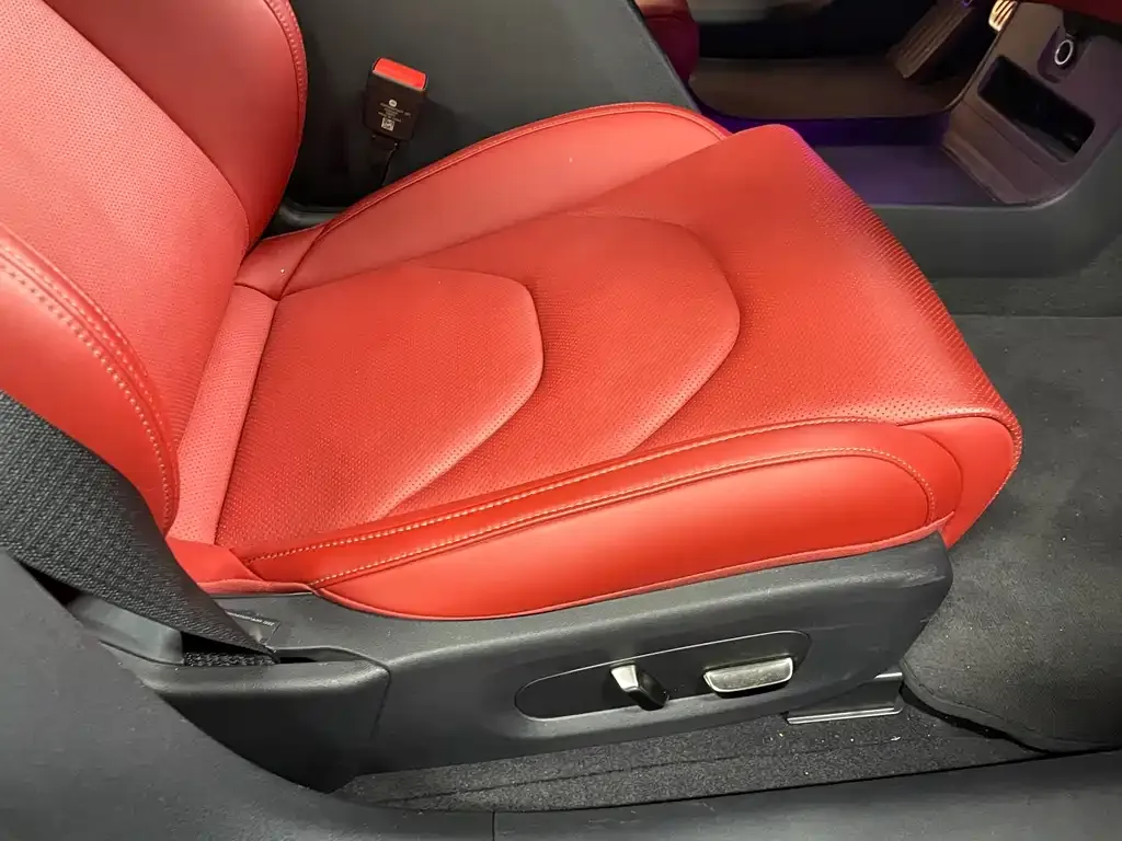 Xiaomi SU7 2025 из CN, фото 3