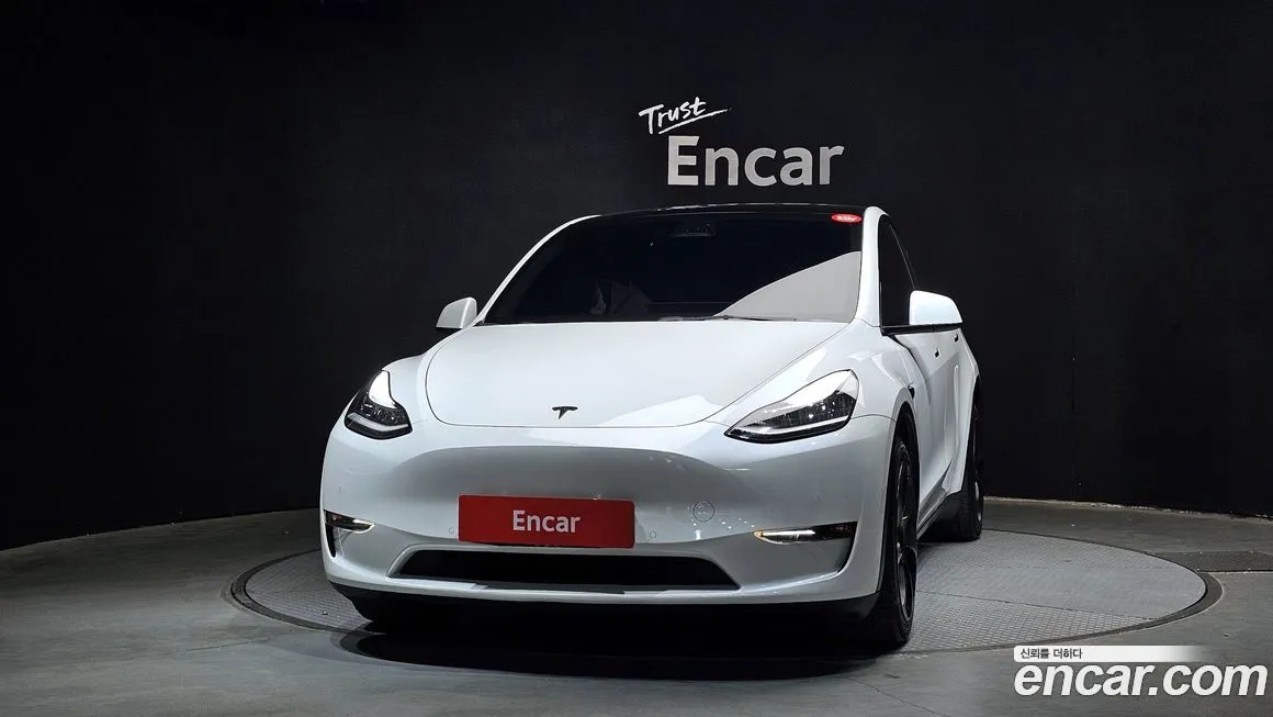 Tesla Model Y — фото 4