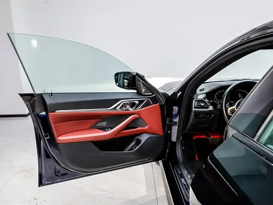 BMW 4 Series 2022 из CN, фото 9