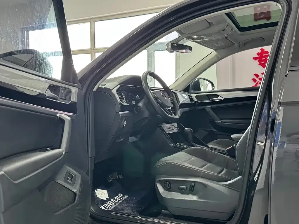Volkswagen Tayron 2022 из CN, фото 8