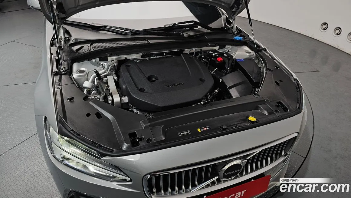 Volvo S90 2024 из KR, фото 10