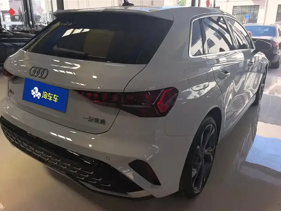 Audi A3 2025 из CN, фото 8
