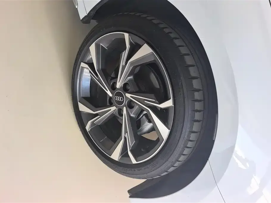 Audi A3 2025 из CN, фото 3