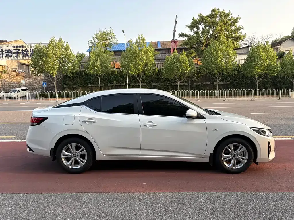Nissan Sylphy — фото 10
