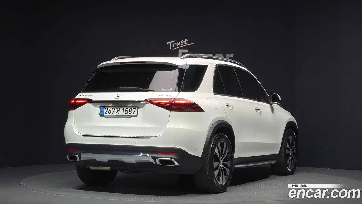 Mercedes-Benz GLE-Class — фото 3