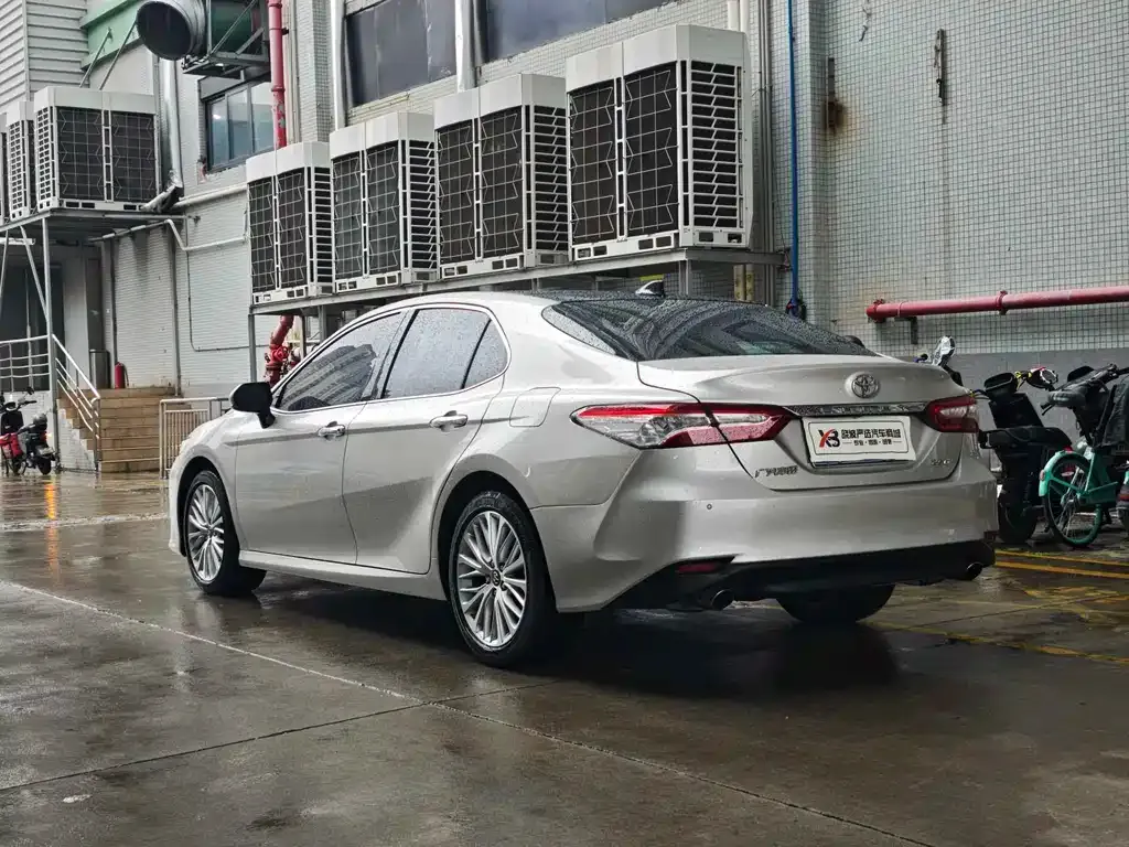 Toyota Camry 2021 из CN, фото 9
