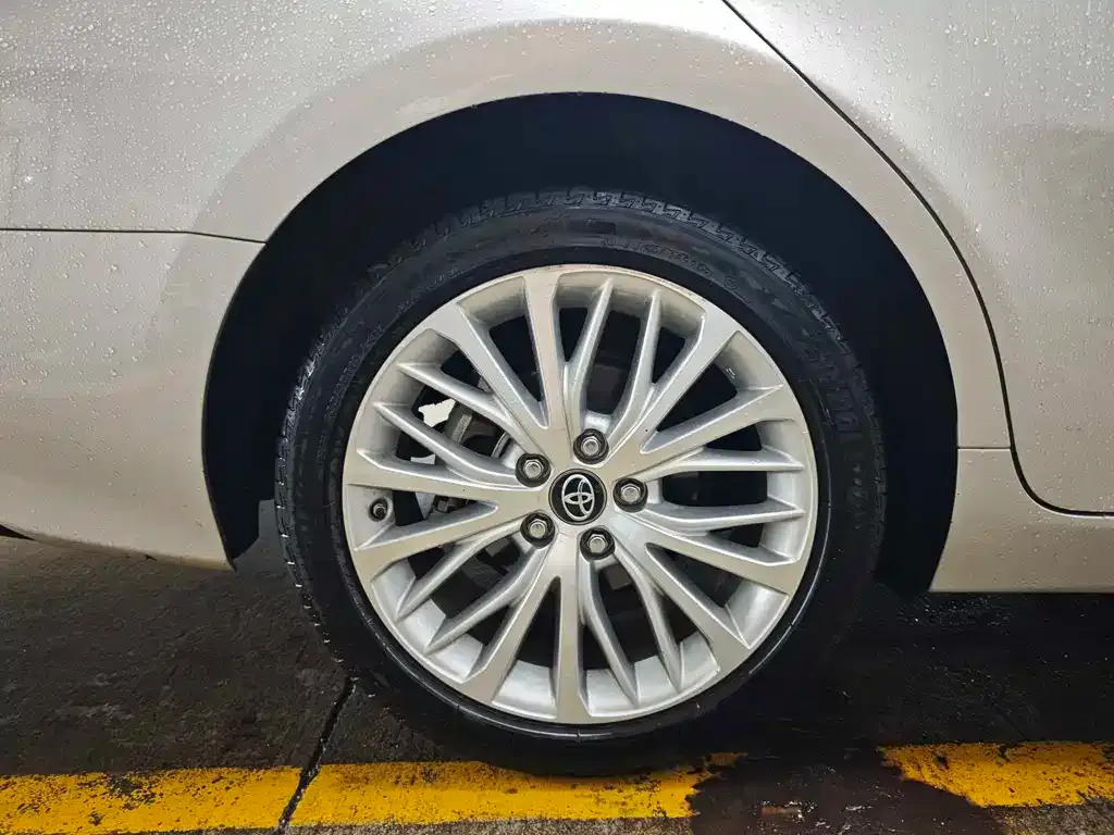 Toyota Camry 2021 из CN, фото 4