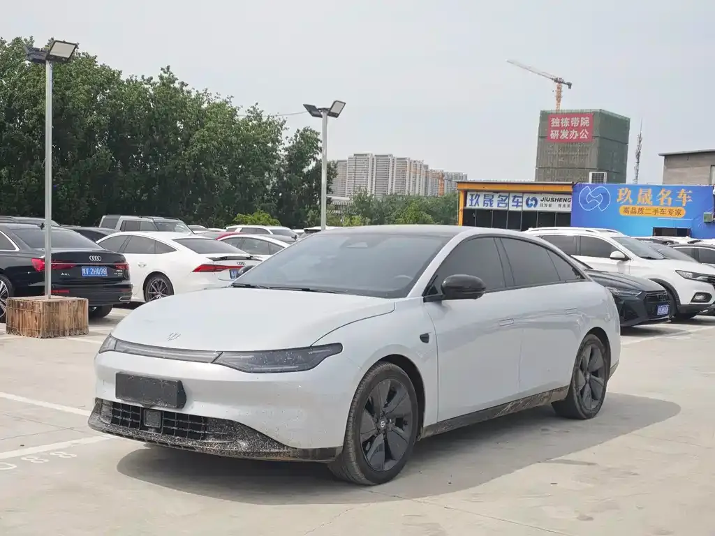 Leapmotor C01