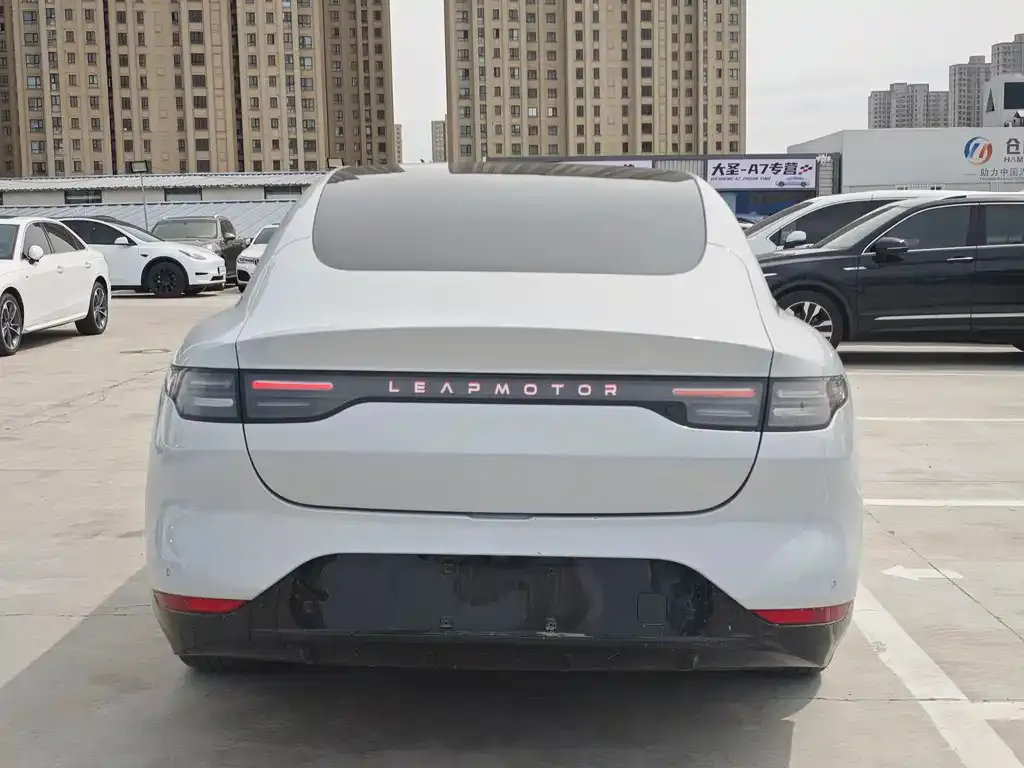 Leapmotor C01 2023 из CN, фото 3