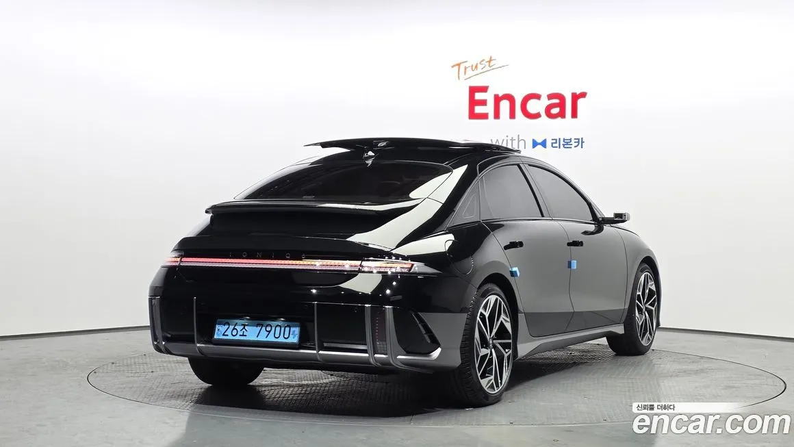 Hyundai Ioniq6 — фото 10