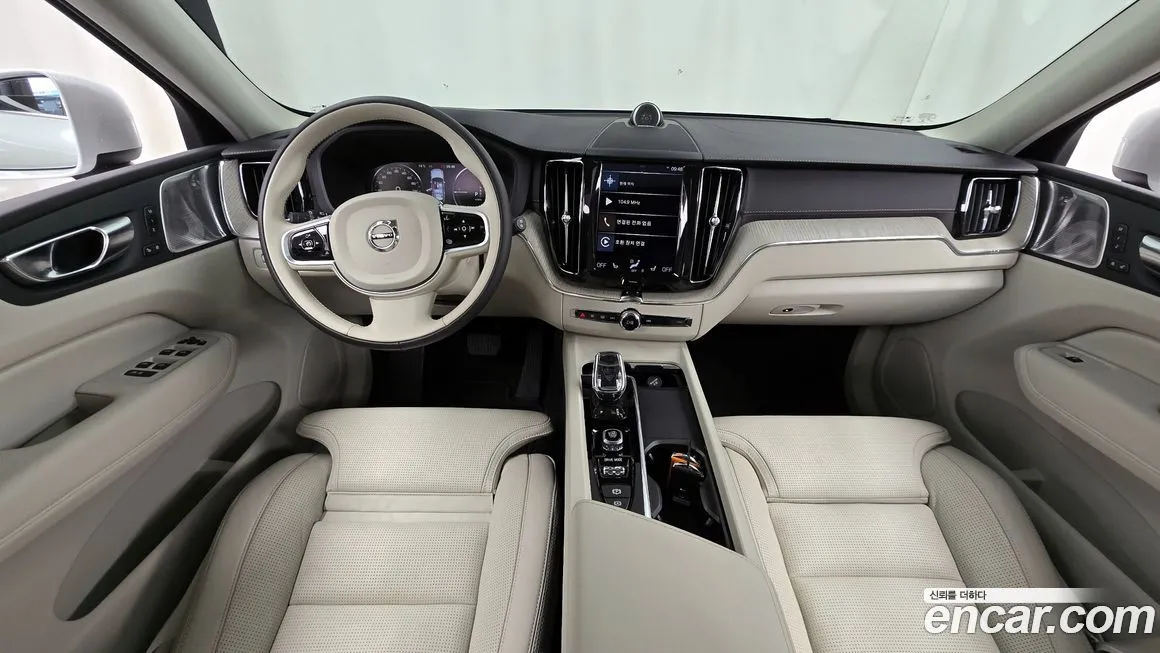 Volvo XC60 2021 из KR, фото 7