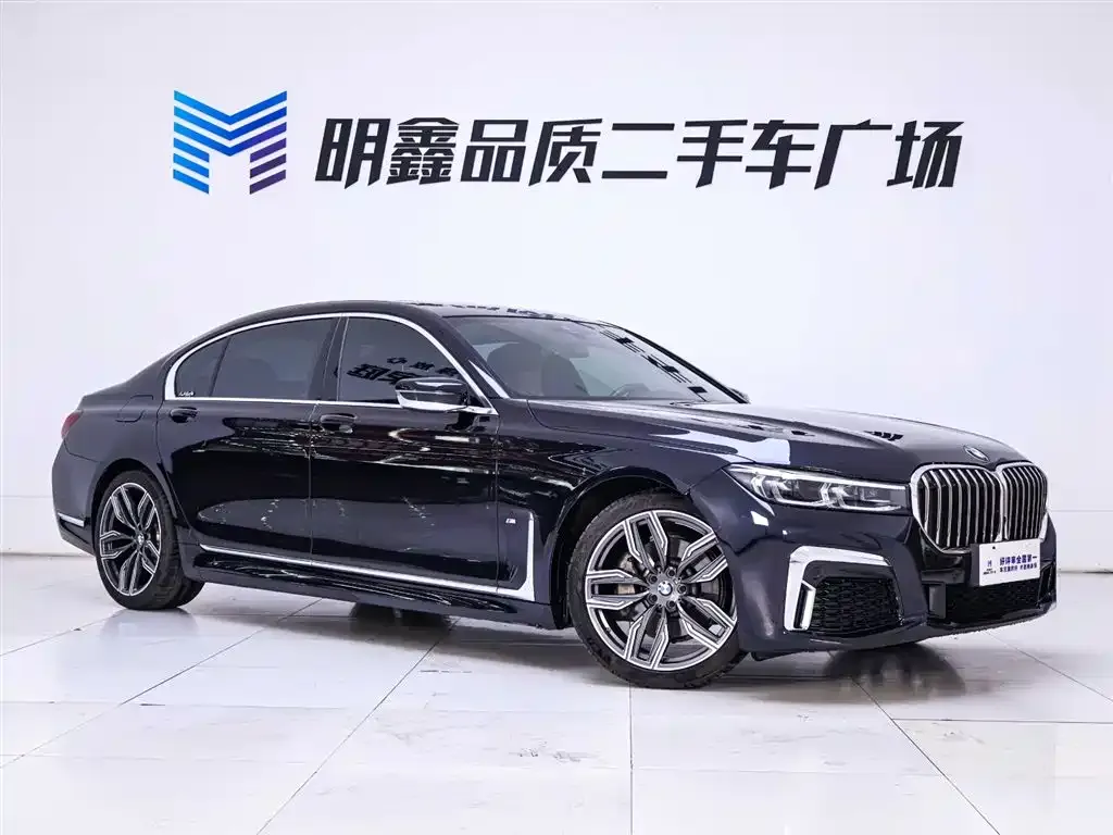 BMW 7 Series 2021 из CN, фото 9