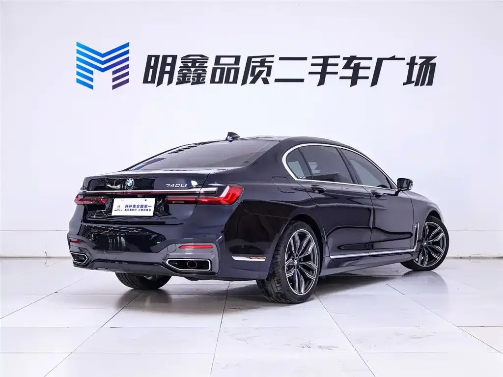 BMW 7 Series 2021 из CN, фото 10