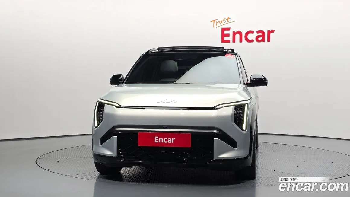Kia EV3 — фото 4