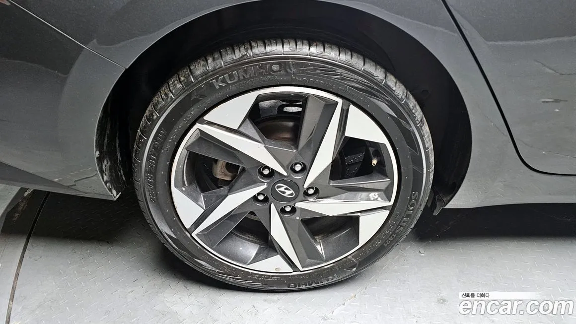 Hyundai AVANTE — фото 7