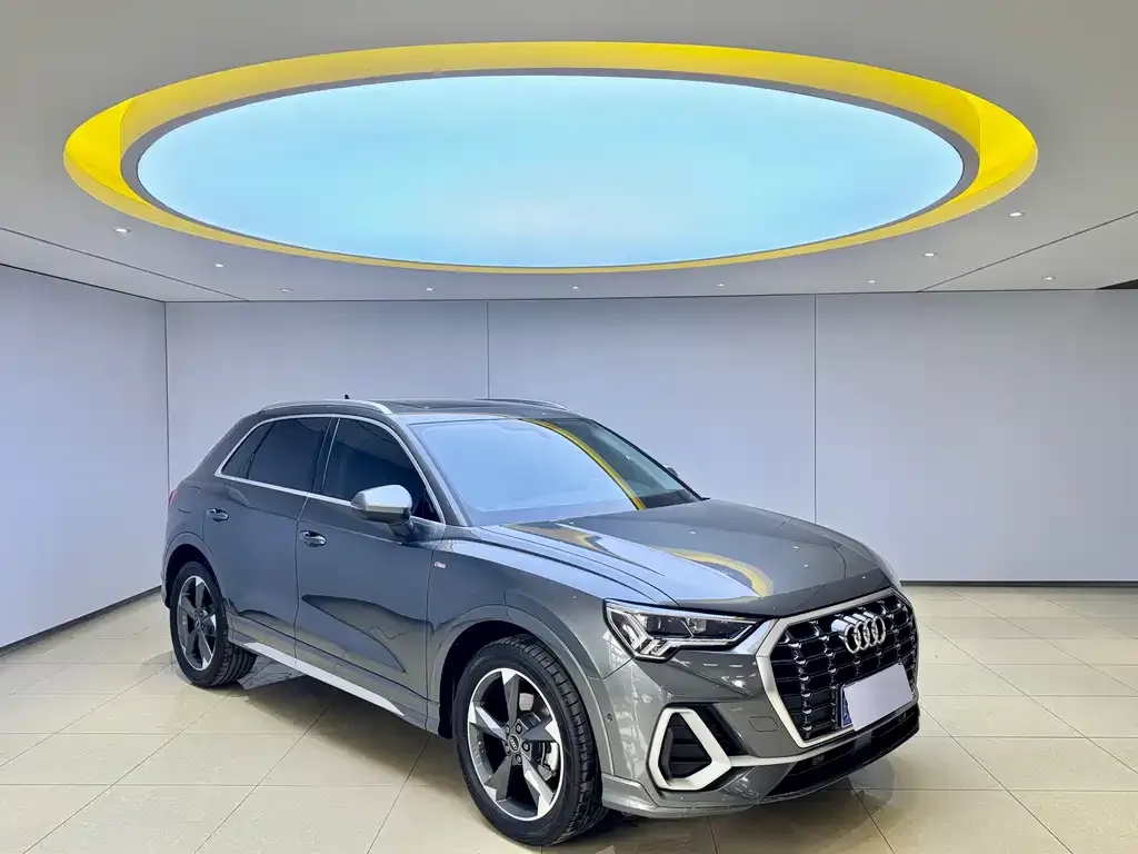 Audi Q3 2023 из CN, фото 7