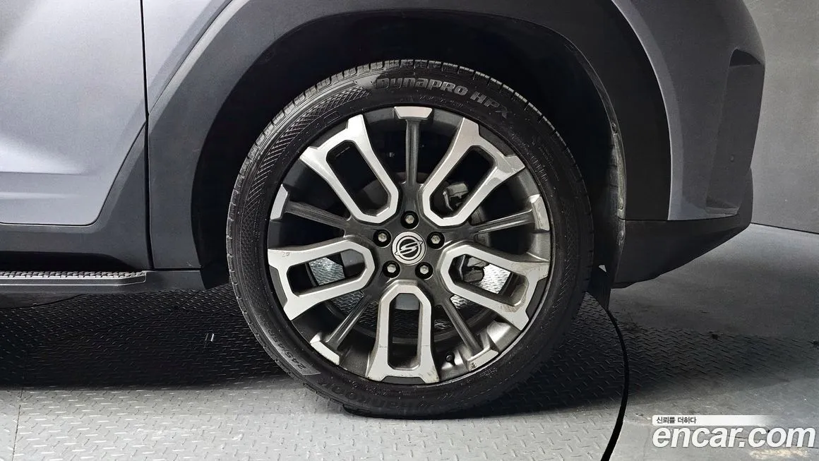KG Mobility (Ssangyong) Torres — фото 7