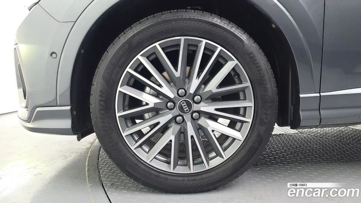 Audi Q3 2023 из KR, фото 8