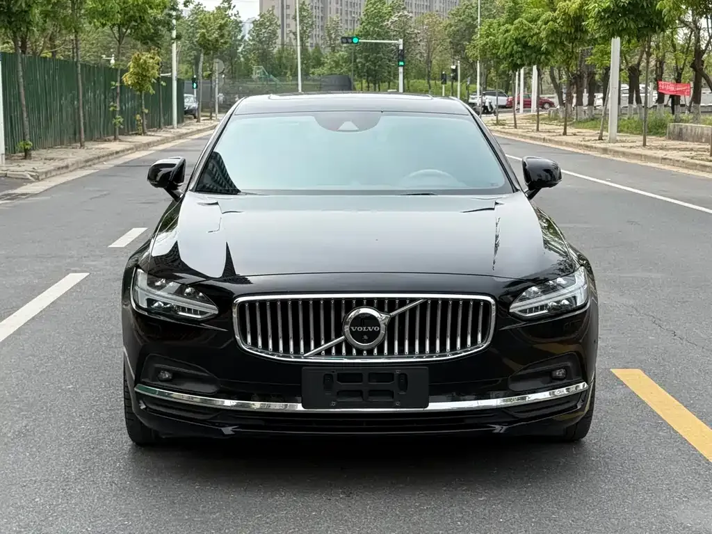 Volvo S90 — фото 7