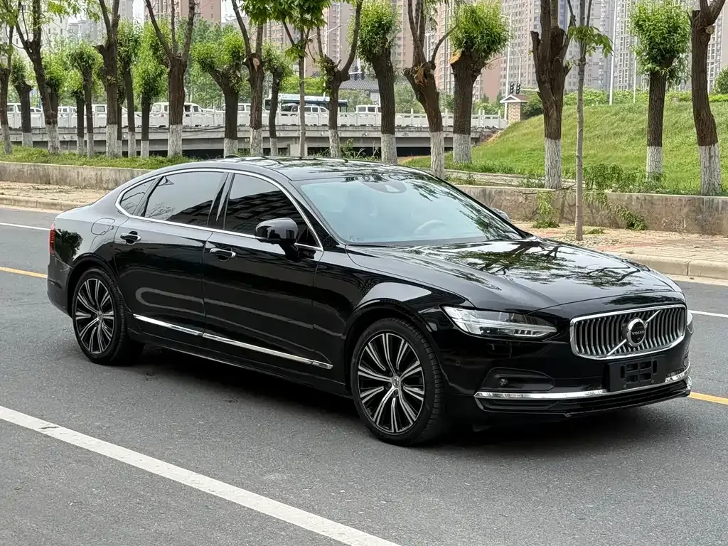 Volvo S90 — фото 4
