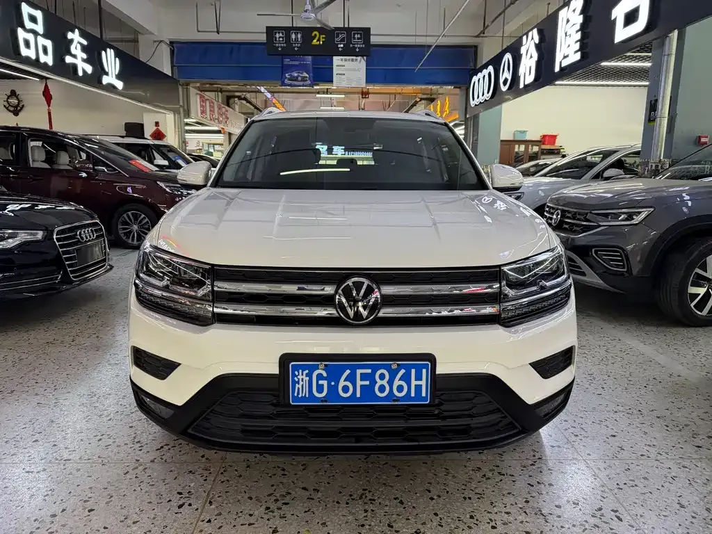 Volkswagen Tharu 2022 из CN, фото 9