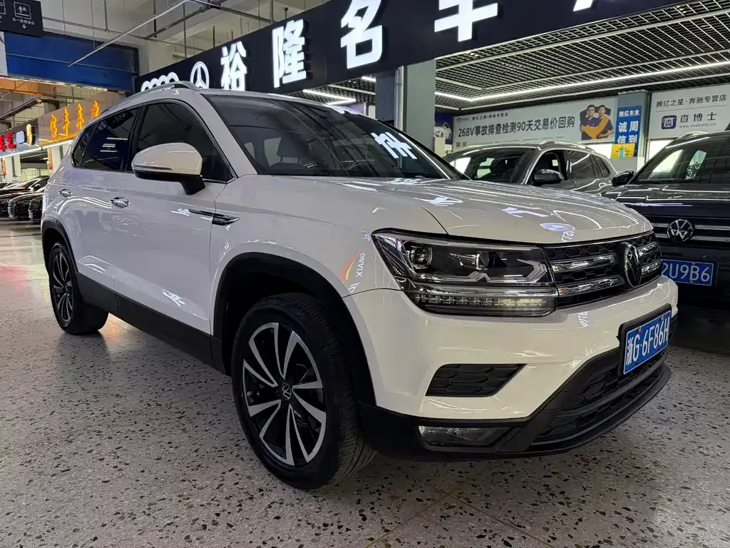 Volkswagen Tharu 2022 из CN, фото 6